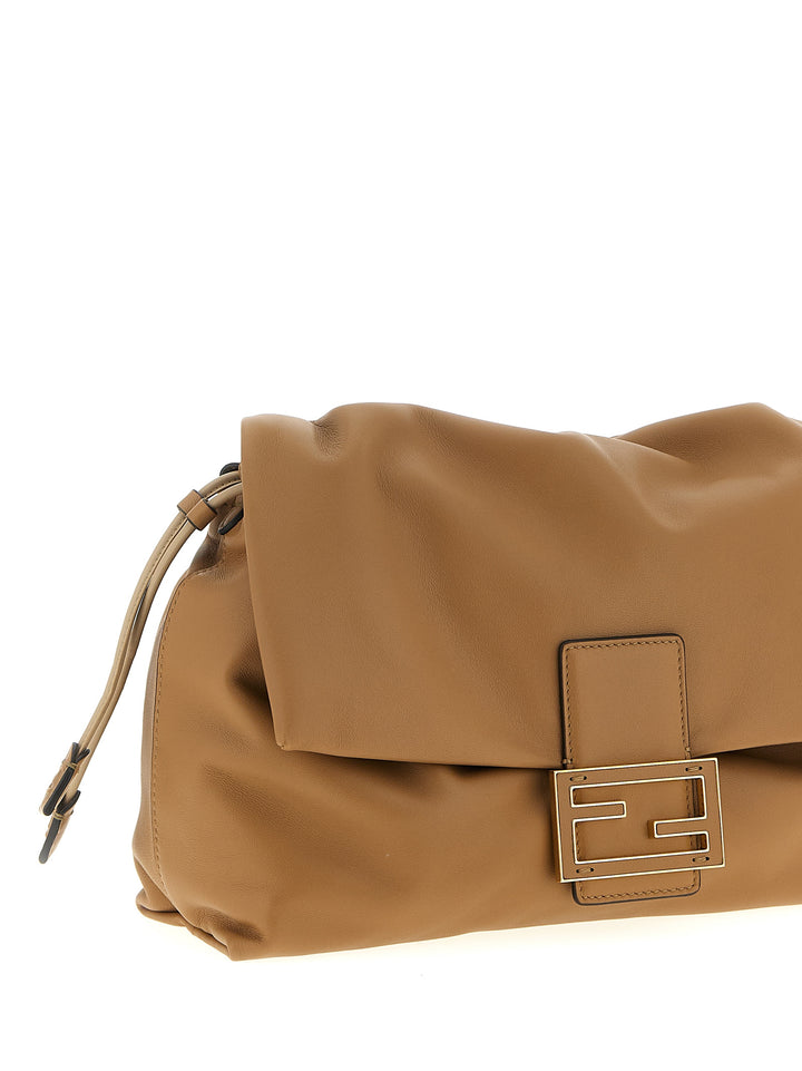 Fendi Mamma Baguette Borse a Spalla e Tracolla - Beige | 5cca92d6a5037bda3a9d19f67f925239a9426f02