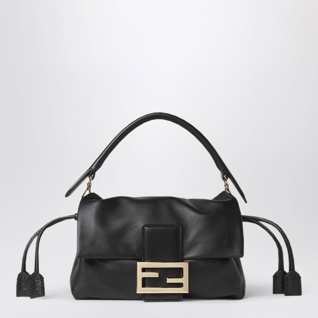 Fendi Apparel & Accessories - Nero | 9698663a3710b42c301a1f1993f1b20ca8937551