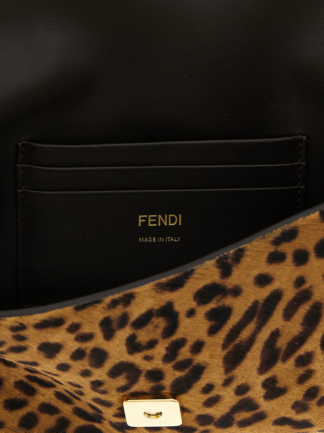 Fendi Baguette® Borse a Mano - Marrone | 8f5693cd01470746cbe2fb408696478e0d7bcde9