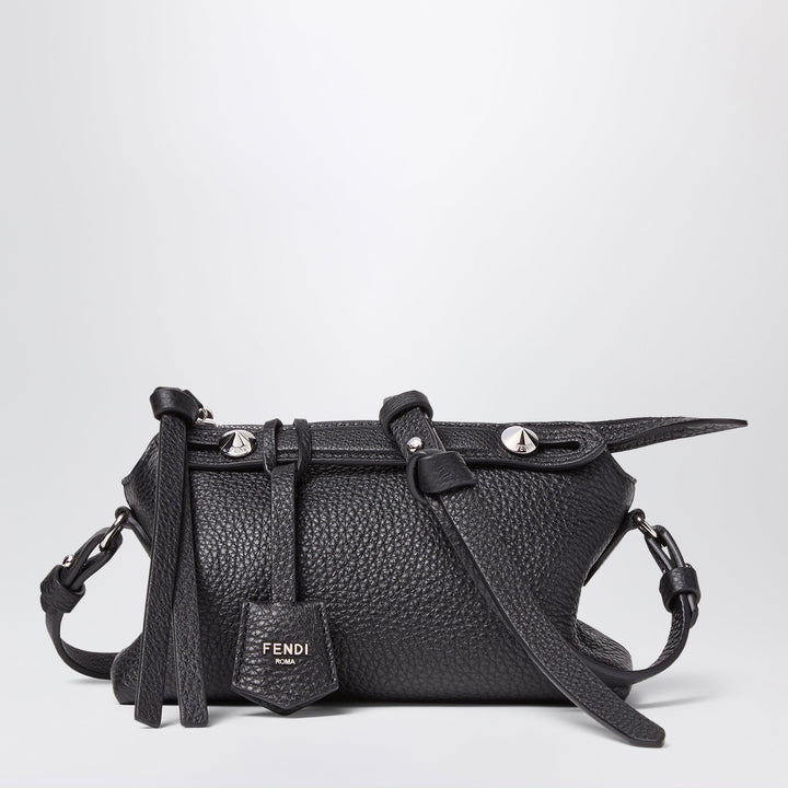 Fendi Apparel & Accessories - Nero | c3175c67cf457acec301a2f7b3e9dfdb48f420b8