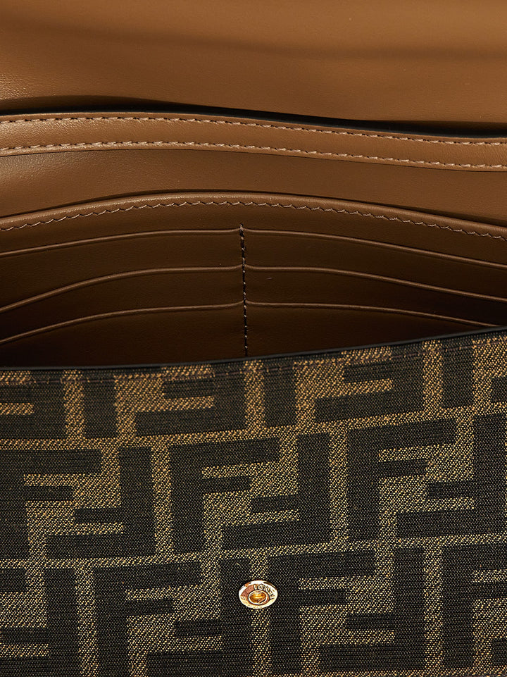 Fendi Baguette Portafogli - Marrone | cdd57645ec2354ef018e7a1ff02bce339ff0b611
