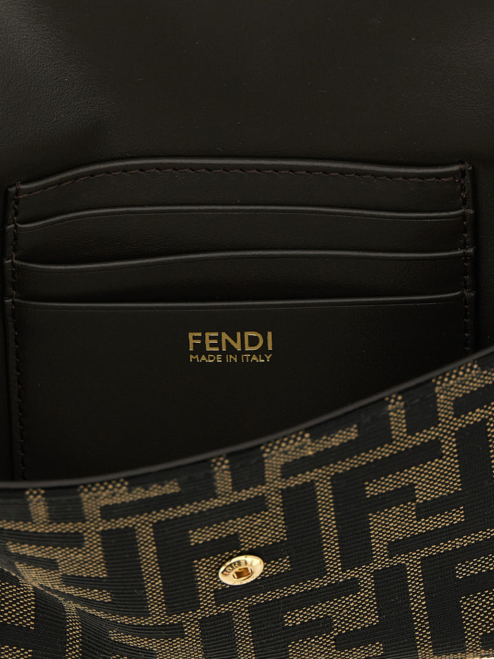 Fendi Tube Portafogli - Marrone | 3576526d92df2a750955da993506fa11c4687675