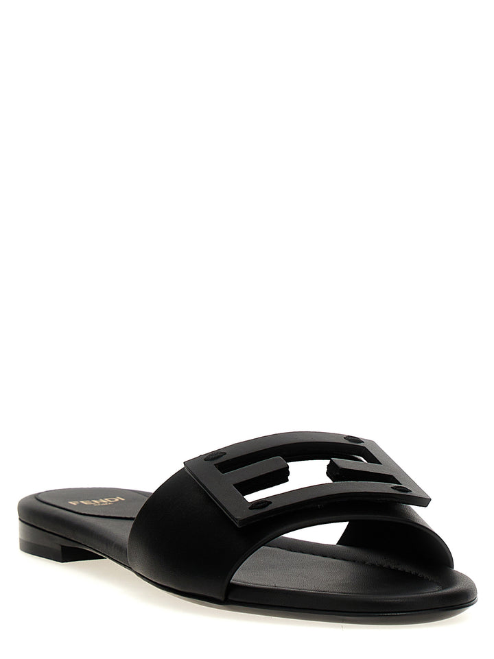 Fendi Baguette Sandali - Nero | 91ccb786f723e1c0c0f113212cd2d29959fabf99