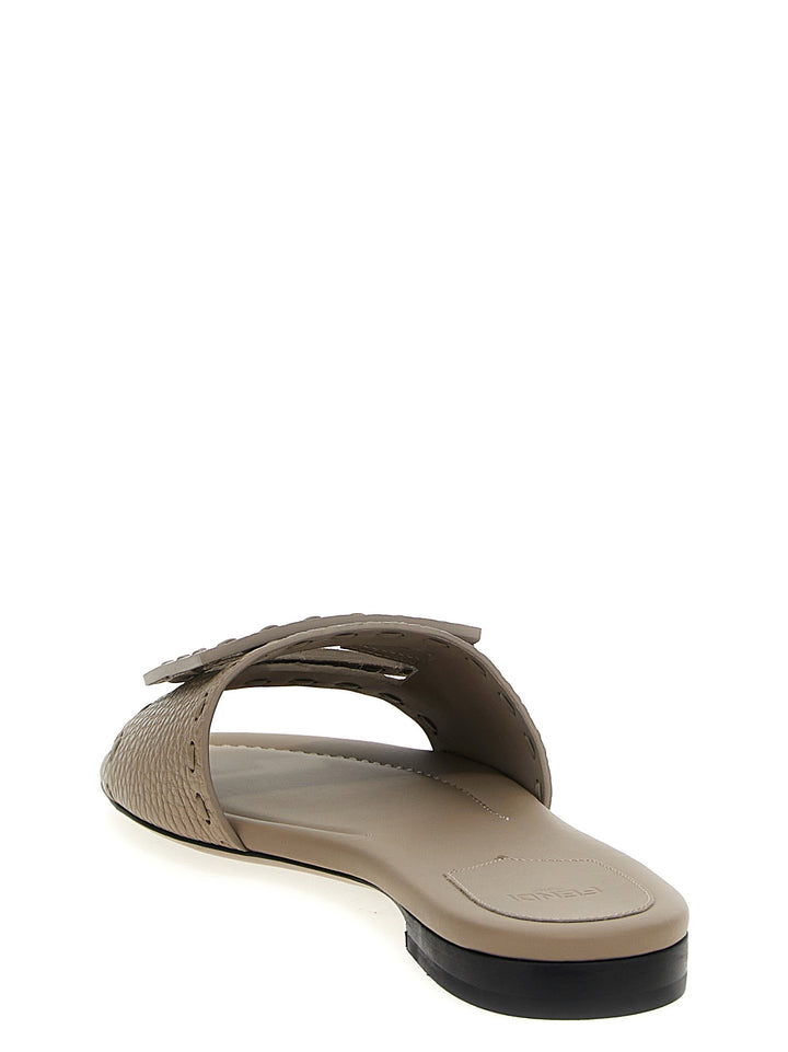 Fendi Baguette Sandali - Grigio | 5be6b6c0d80bb47bc21e97caff62f32f5dac0e60