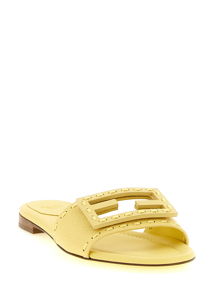 Fendi Baguette Sandali - Giallo | f717e269054aafc372f51b36304ab2d9a08e23fa