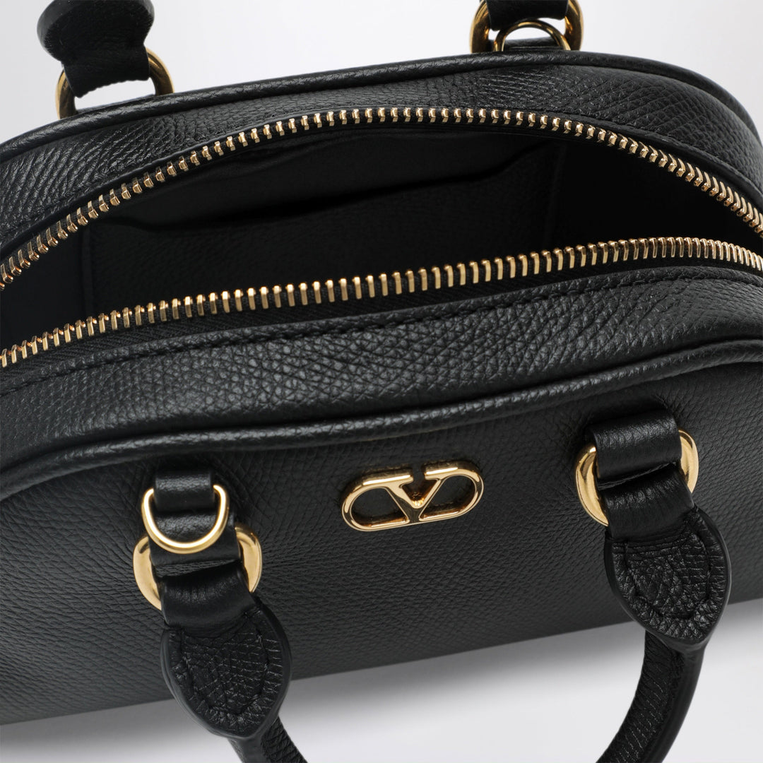 Valentino Garavani Apparel & Accessories - Nero | a8beb351fdb671dc8c44da9be87627c237143dd4