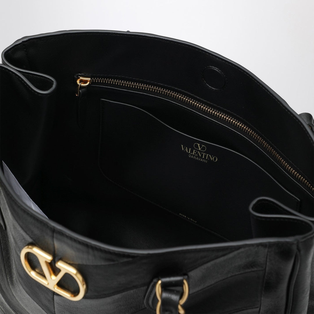 Valentino Garavani Apparel & Accessories - Nero | d60b051131a9698ebd9e63e9bdf209e1d7d74b0f