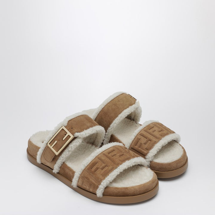Fendi Apparel & Accessories - Marrone | 96a4abd63d626f188f9eb4d311001b117ee77a0d