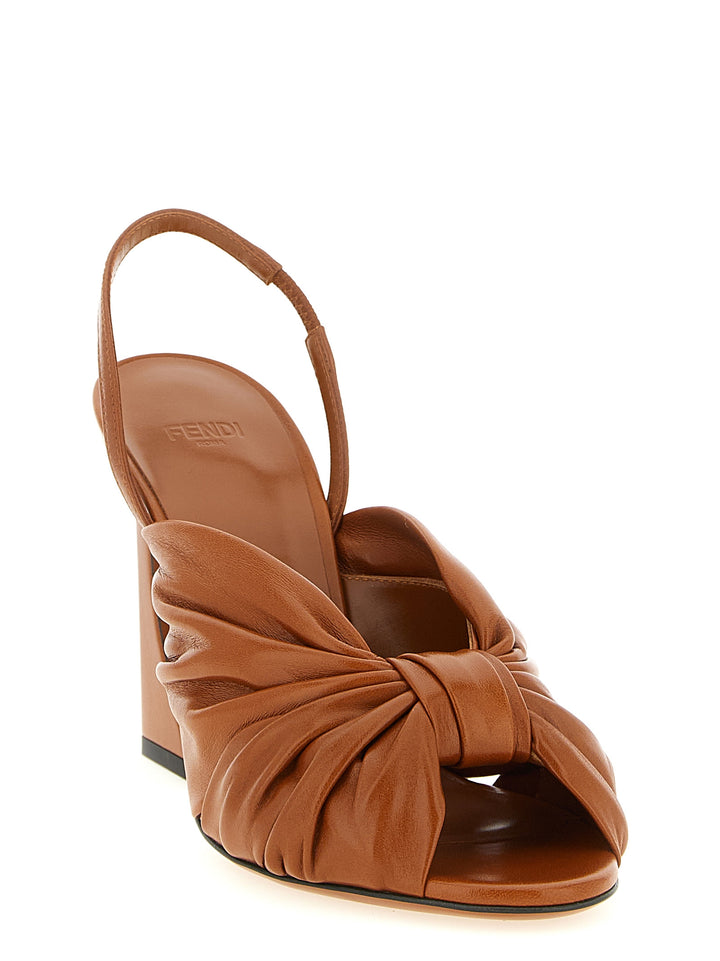 Fendi Fendi Arco Sandali - Marrone | c8155035e00d07f3db9f512a18f99ffcbd872732