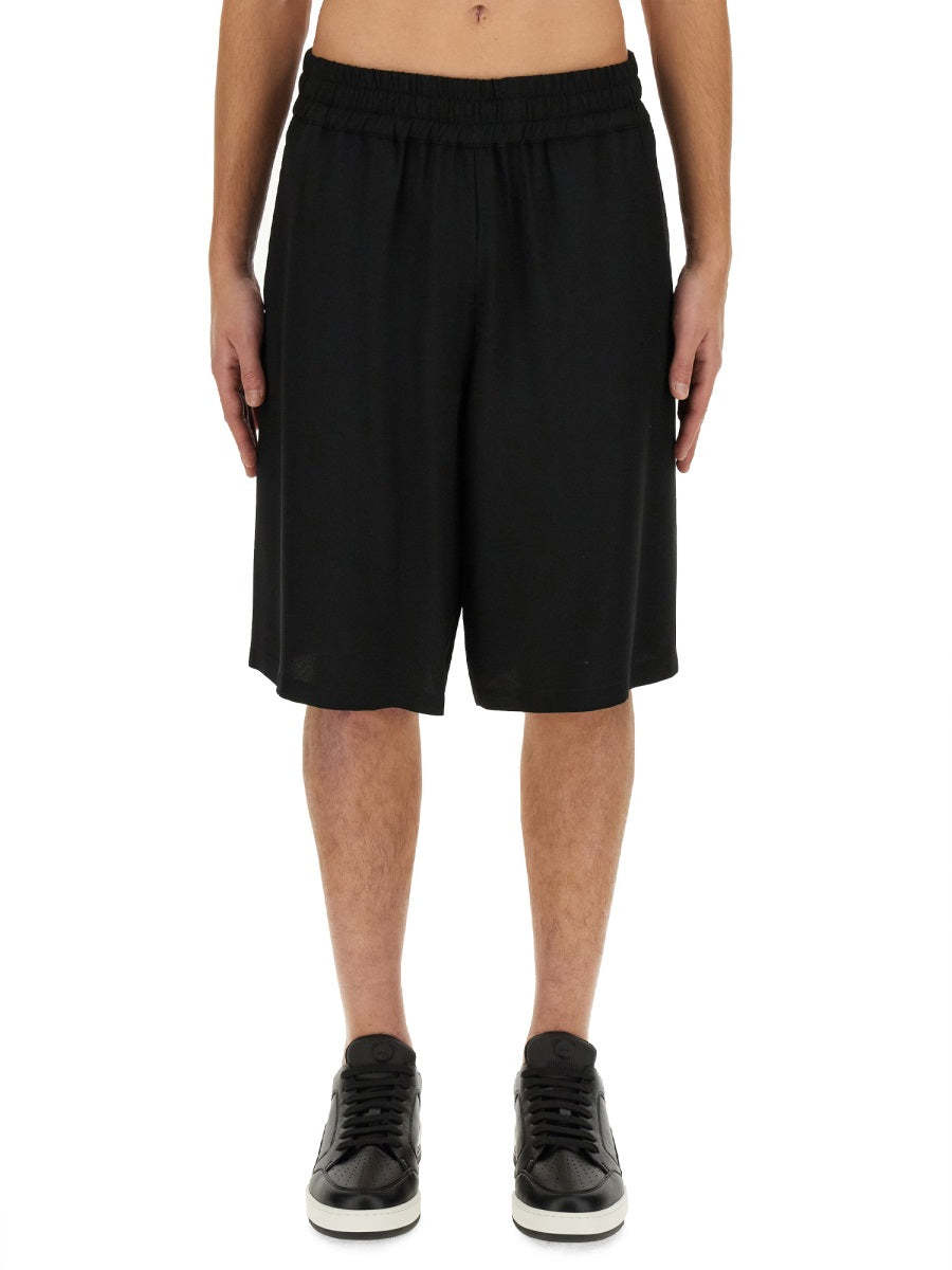 Moschino Shorts - Nero | Wanan Luxury