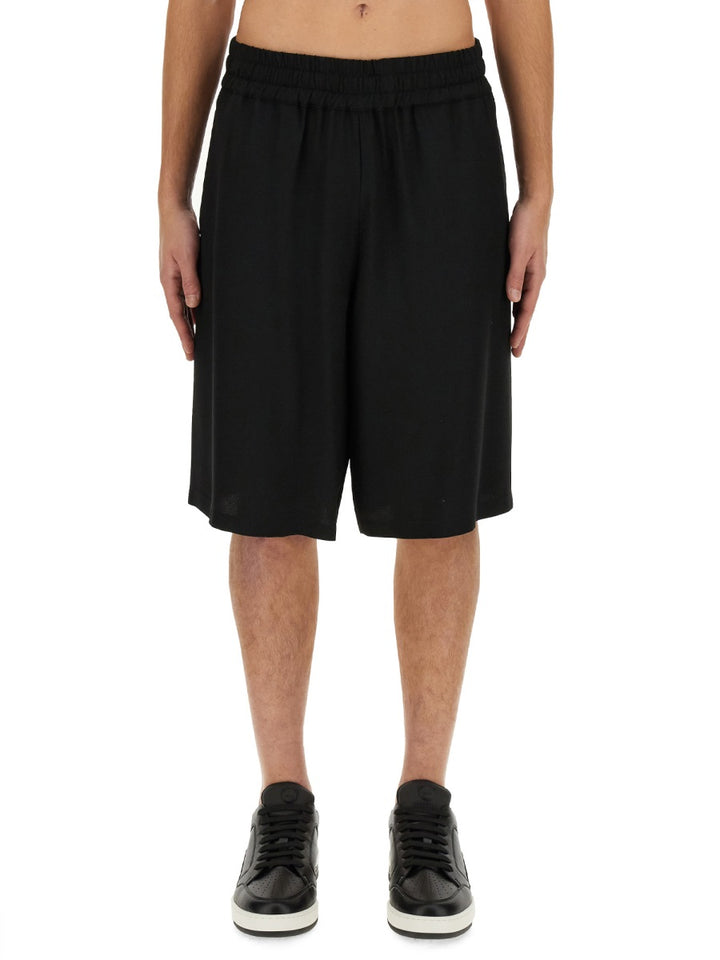 Moschino Shorts - Nero | Wanan Luxury
