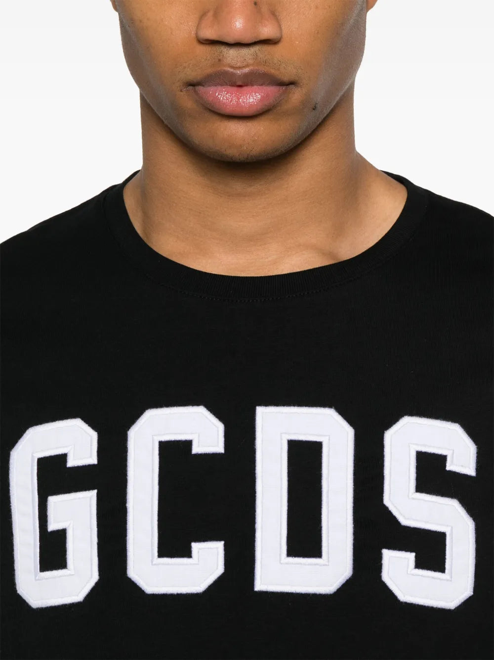 Gcds T-shirts - Nero | fe1c05f162762be90140ecc5076bb93bdabe6d12