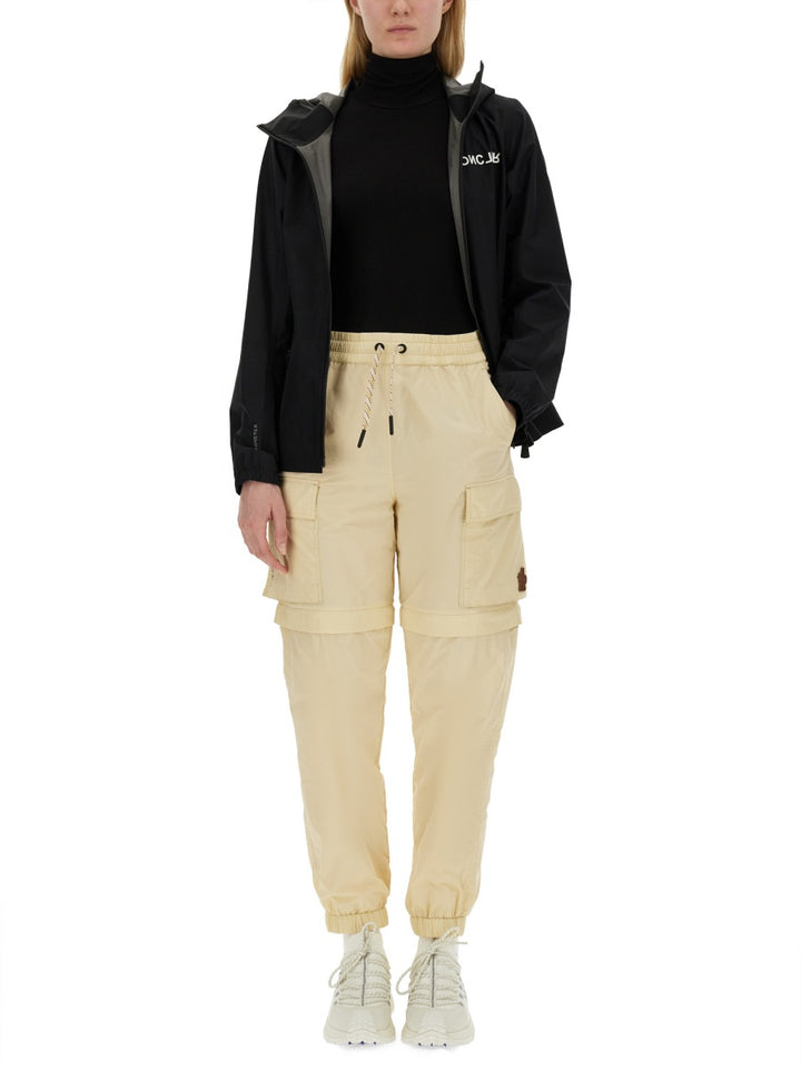 Moncler Grenoble Pantaloni - White | 350e74fd0354946e0f5bd3c36646f4265990f97b