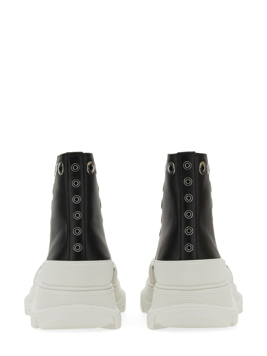 Alexander McQueen Sneakers - Nero | Wanan Luxury
