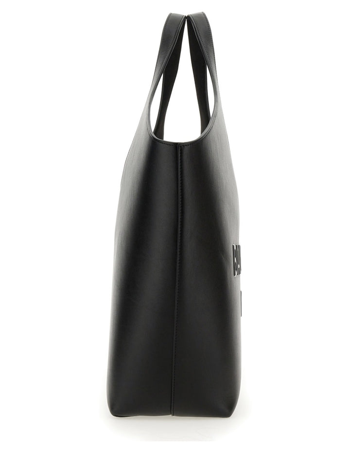Balenciaga Borse a Spalla e Tracolla - Black | 4525922c04c4bcd61496e37ee21345a80d3e78db