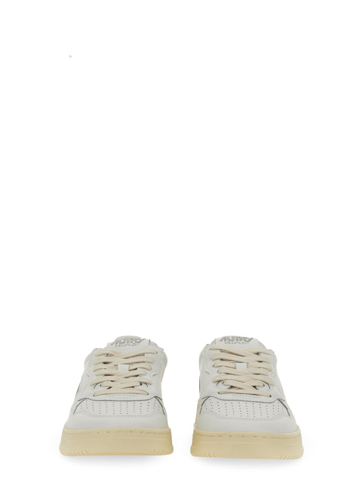 Autry Sneakers - Bianco | Wanan Luxury