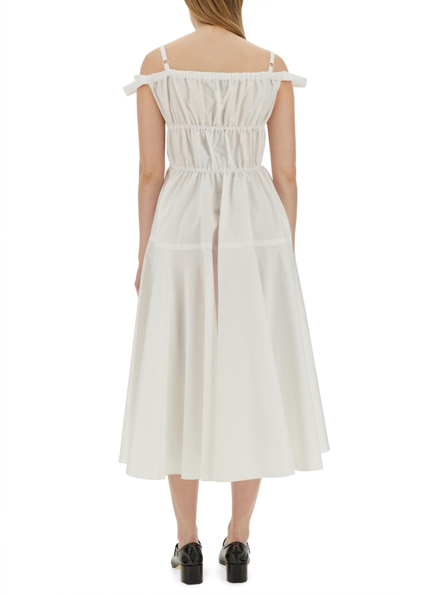 Patou Abiti - White | 3bc96685776a26f59fdcb9db07efee7122c81fe2