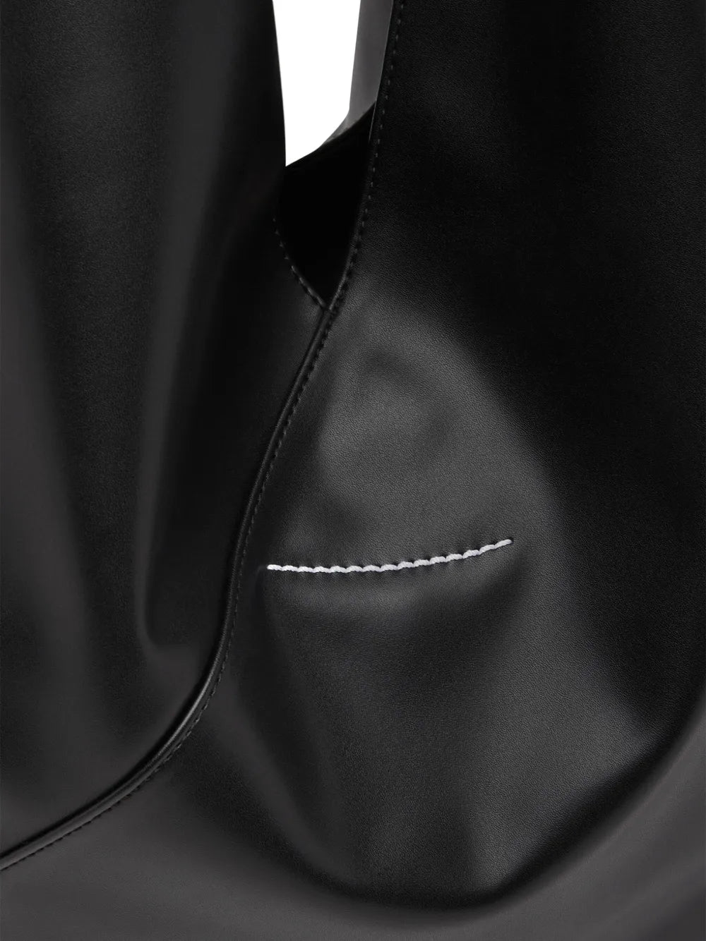 Mm6 Maison Margiela Handbag - Nero | 8c2826c002deb1acc7dc67ed18c551af95568a8e