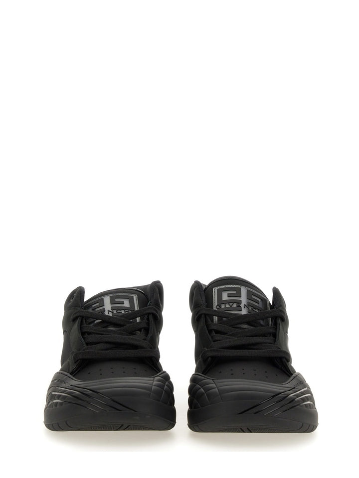 Givenchy Sneakers - Nero | Wanan Luxury
