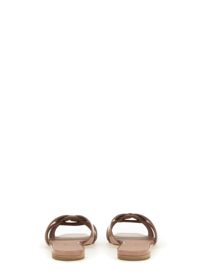 Saint Laurent Sandali - Beige | ba085bcf760eab04a028b70676e892b22f370a6b