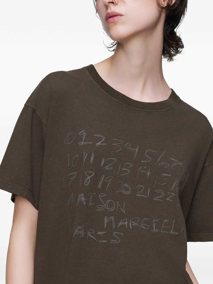 Maison Margiela TSHIRT - Marrone | ed954d79d6a842def1d9bcd8f809af9e093d0134