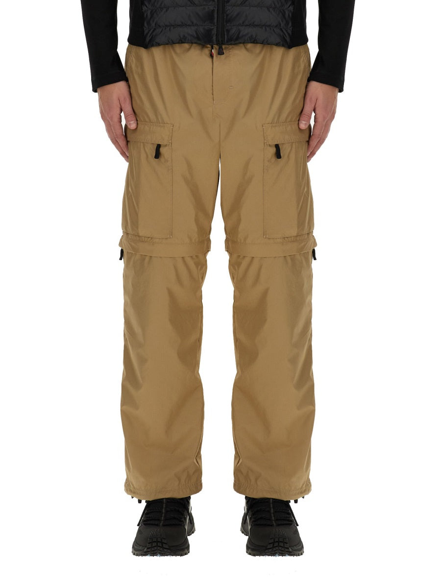 Moncler Grenoble Pantaloni - Beige | 1fcedcca4950cde1227f066968338de960697f06