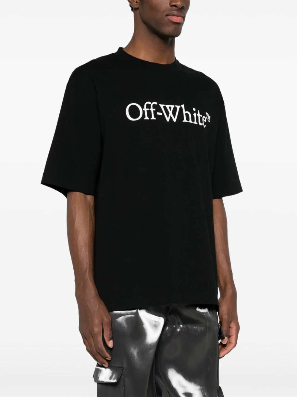 Off White T-shirts - Nero | 0eef86d78a144db3c17c2464cb5a72a65cd0e510