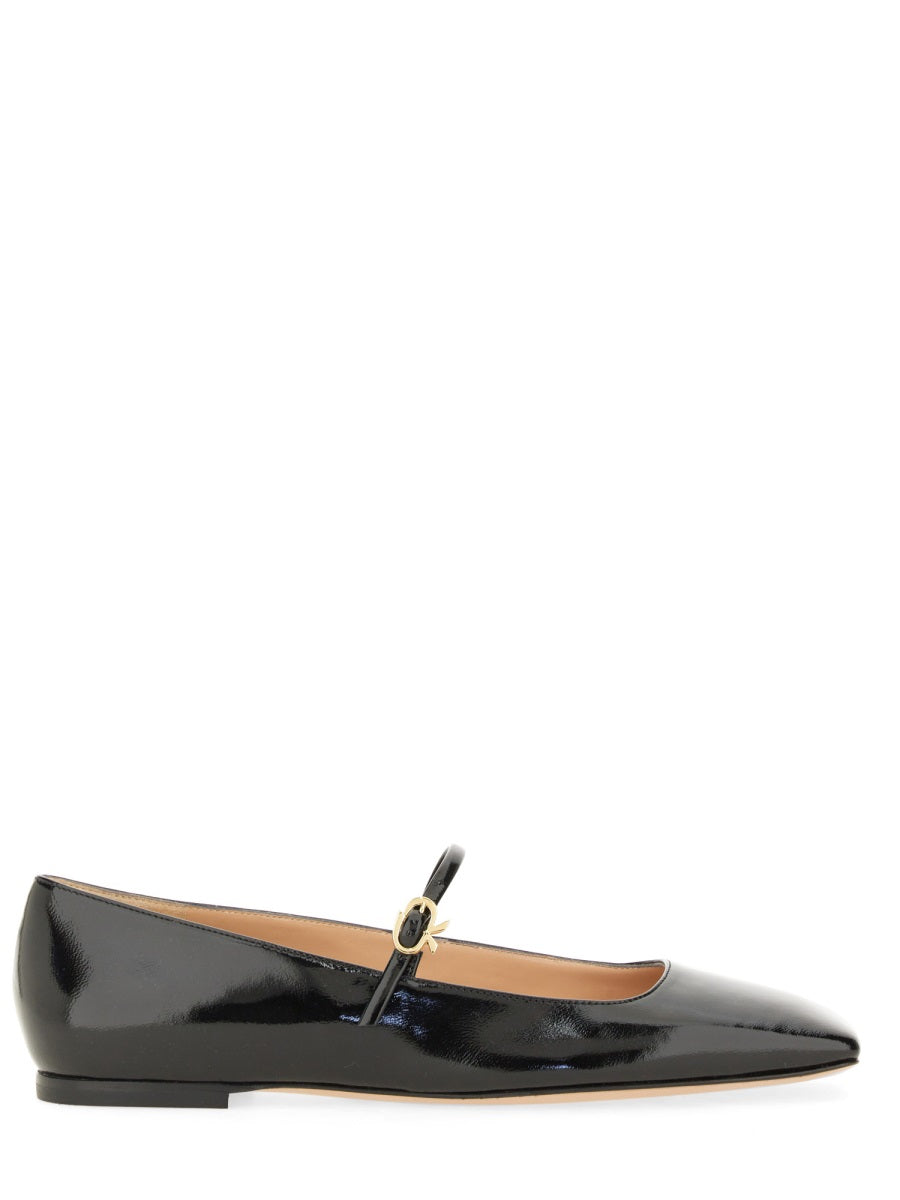 Gianvito Rossi Scarpe Basse - Nero | Wanan Luxury