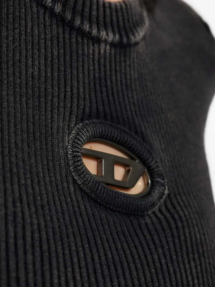 Diesel TOP - Nero | 46ce1ea2cb80e1c92ce8f031b3612e7afcad420c