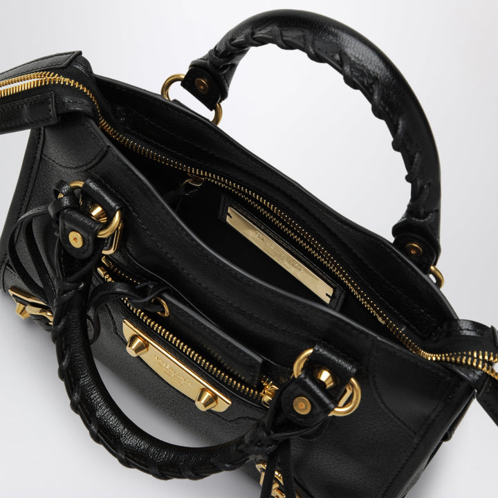 Balenciaga Apparel & Accessories - Nero | c038af347c46a4906d2588b7d6d2d96d0892d0a6