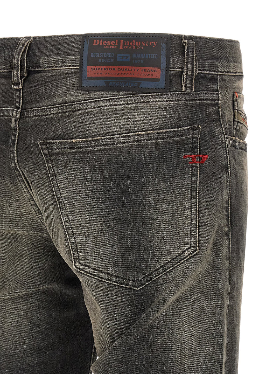 Diesel D-Strukt Jeans - Nero | 3f0bb4c591ce2c4773ef1483e36c91411bd0913b