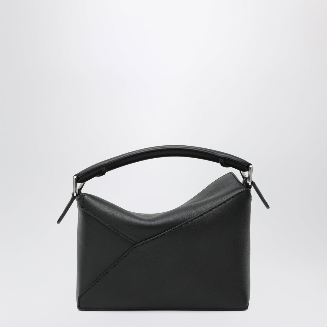 Loewe Apparel & Accessories - Nero | c92330eba8d55f3db3e02f9688c9ed9e443c28bb