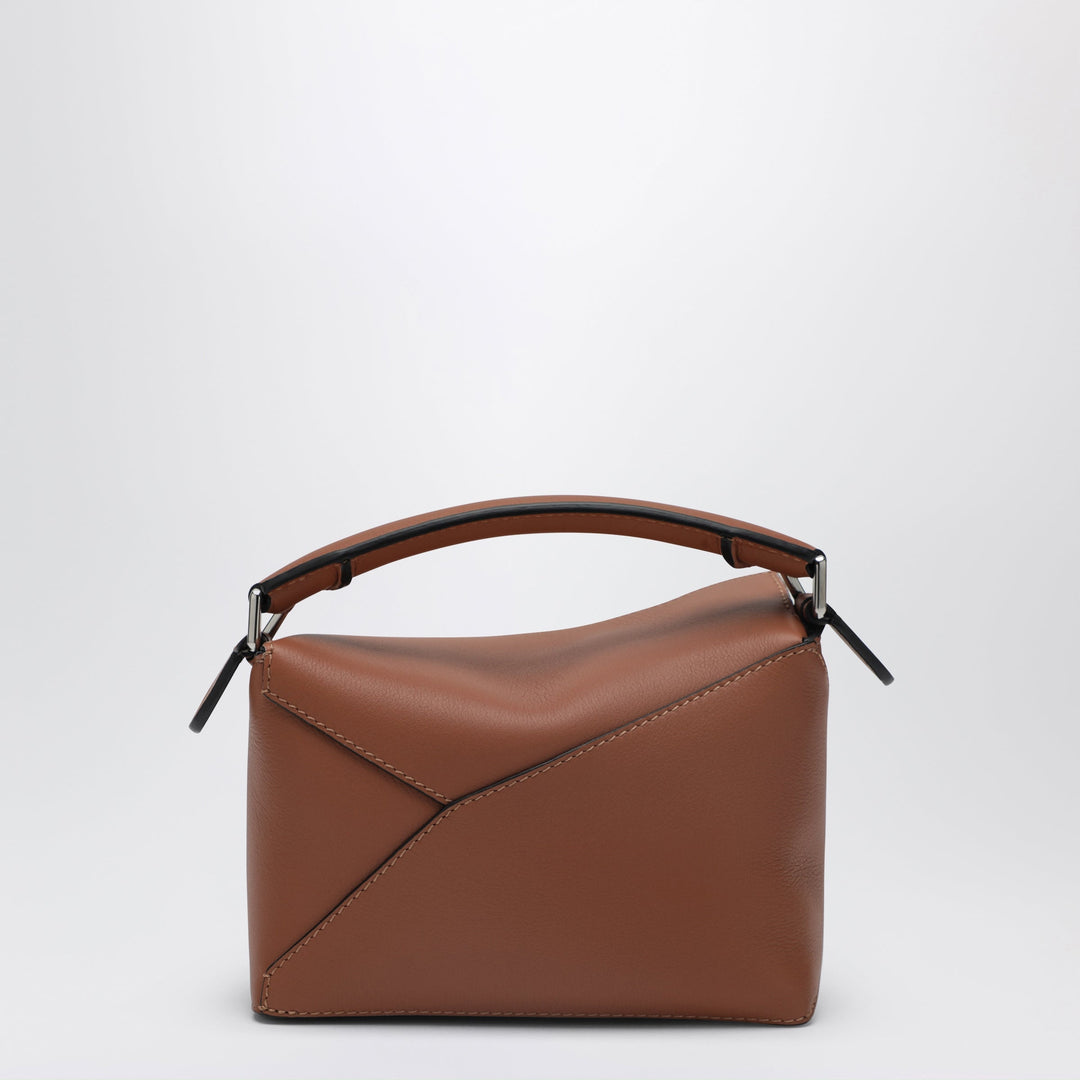Loewe Apparel & Accessories - Marrone | d8360a9bf1464b5eb749fb722ebd568daf3e7822