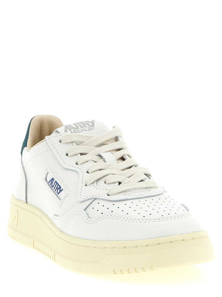 Autry Medalist Low Sneakers - Verde | aeb4efd1b6bb0c0469151fa00a653a6b12075009