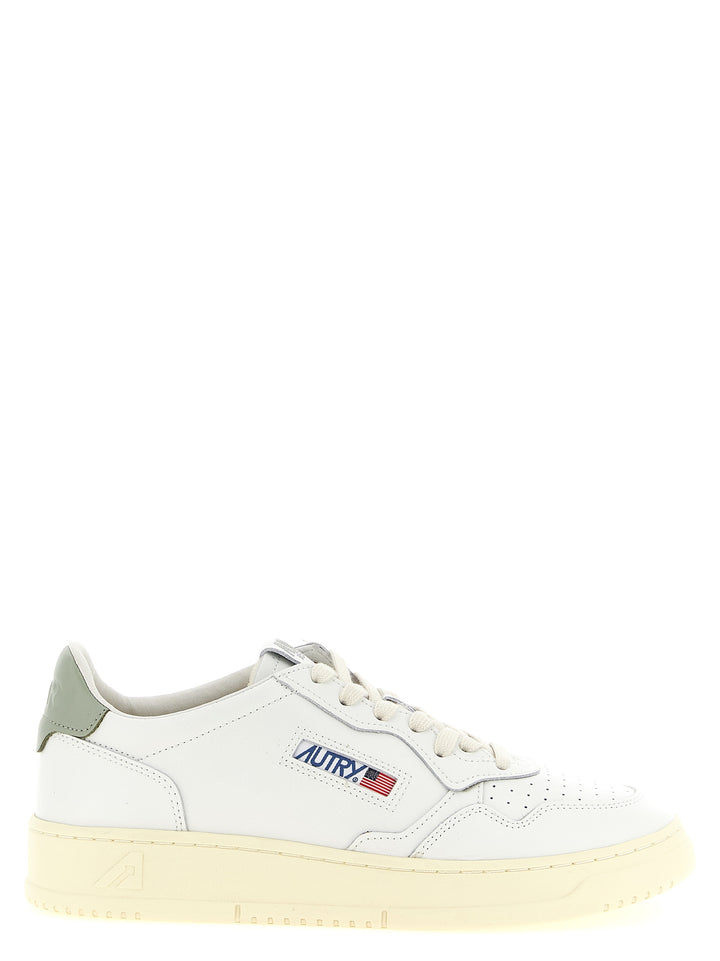 Autry Medalist Low Sneakers - Verde | d09d8b52c573f5e4e42599b7c768e966cd3d17f7