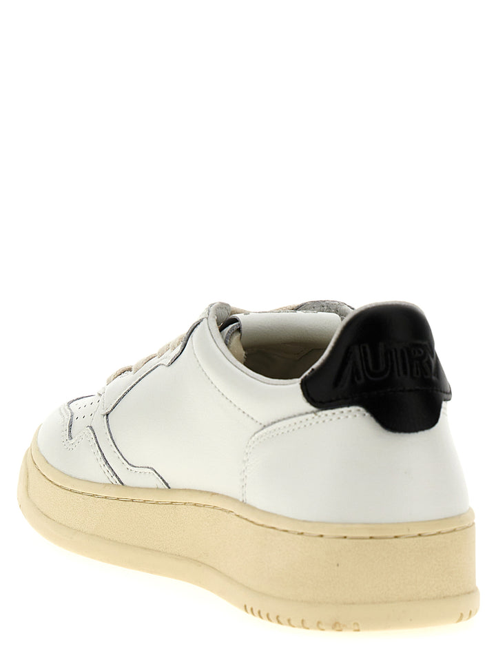 Autry Medalist Sneakers - Bianco/Nero | b32ad2a138c1aca666263b9cbf7f1a060c52b63f