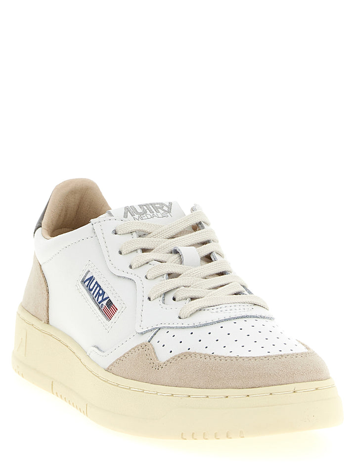 Autry Medalist Low Sneakers - Multicolor | fb513f6f7b9029c06b6fee0815636c9cbfd3fb18