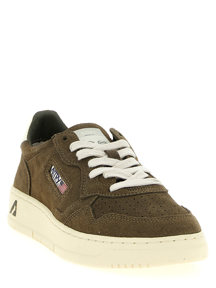 Autry Medalist Low Sneakers - Verde | ed70b21df2ca25cec226b64b4563e2457fad3000