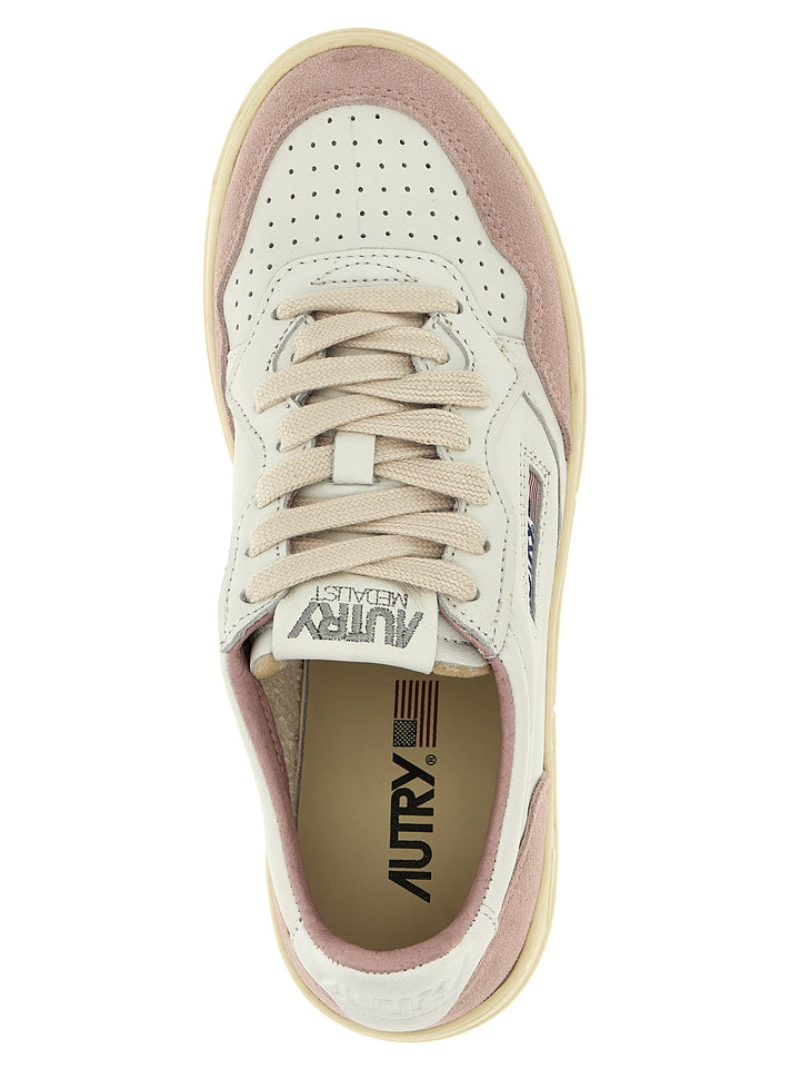 Autry Medalist Low Sneakers - Rosa | 87d649ef52f43b366e3b4c61a76db16664b4d6ce