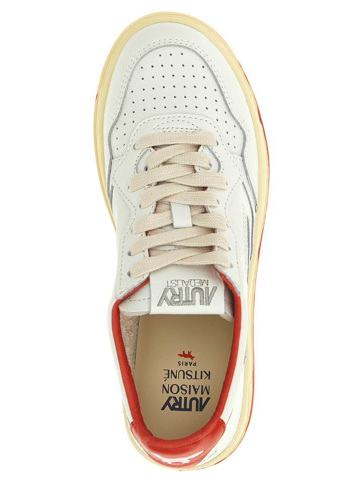 Autry Medalist Low Sneakers - Rosso | 2804f2a9359247c263deaeaa4a7c39ceb5047714