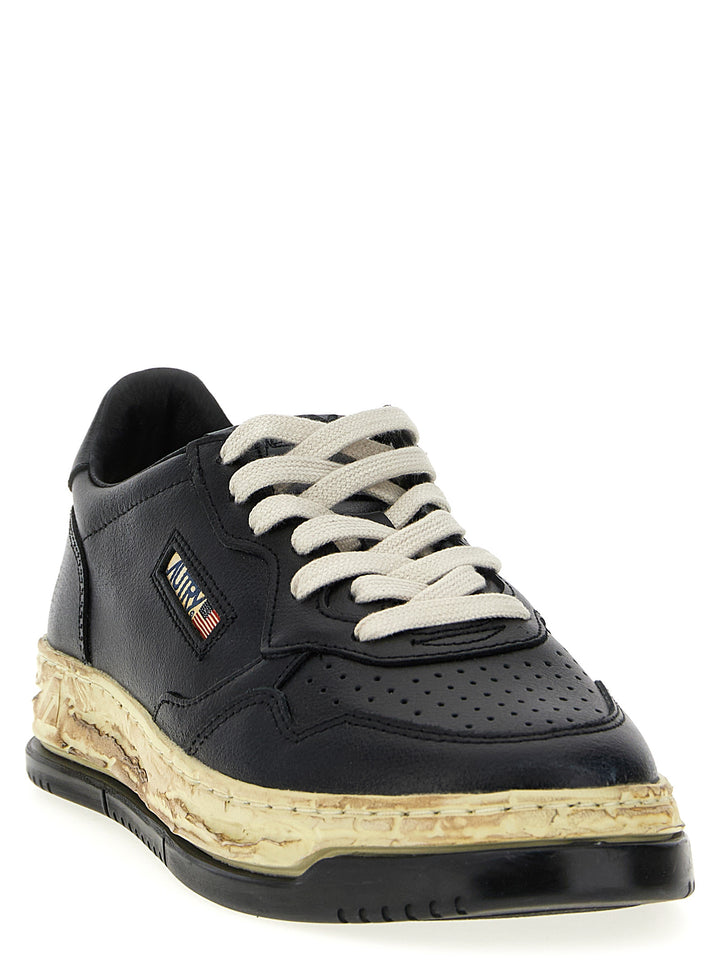 Autry Autry X Maison Mihara Yasuhiro Sneakers - Nero | 58cd505db44ffa4a31e4a47fc529329f2e287665