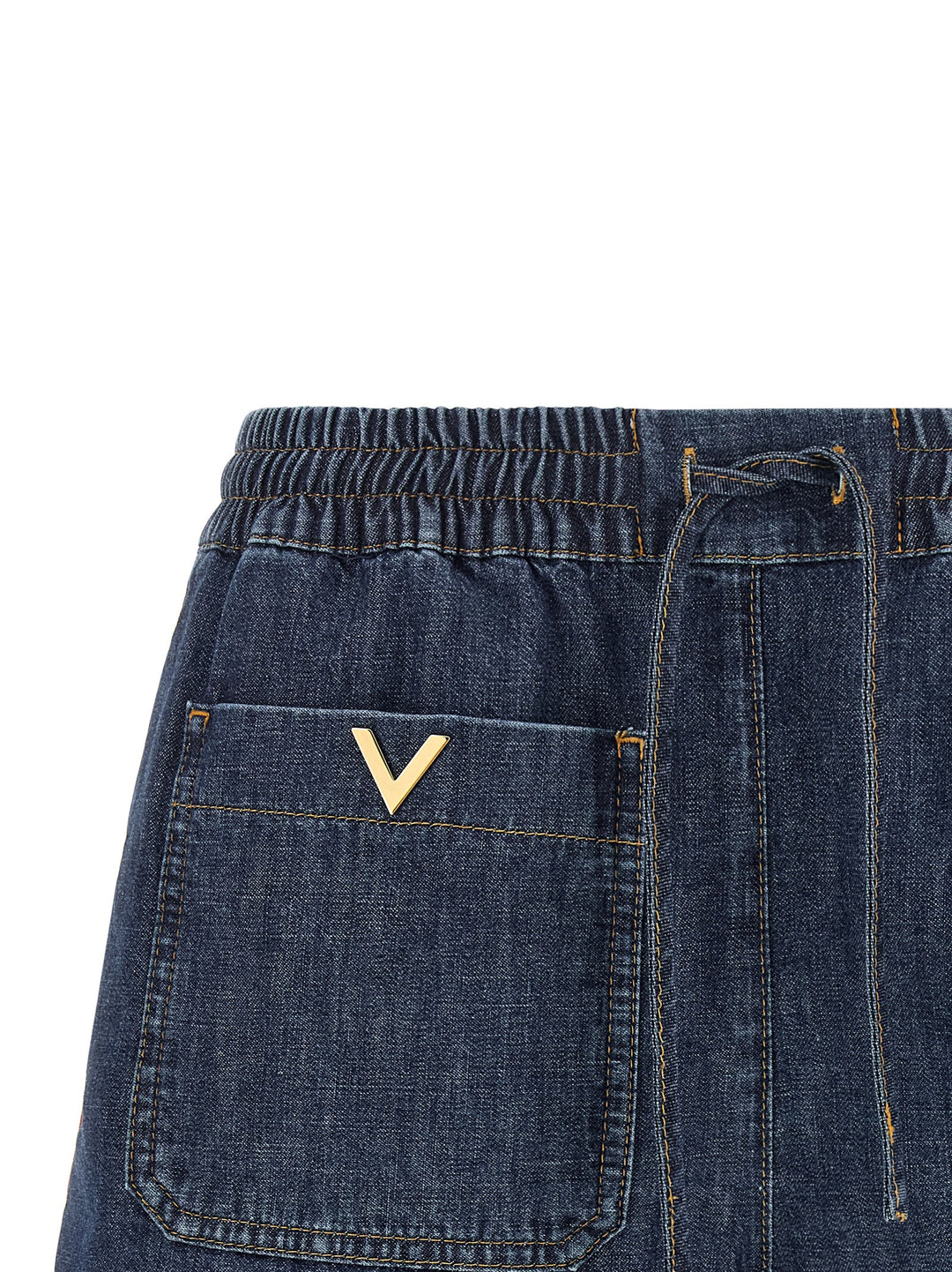 Valentino Garavani Valentino Garavani Chambray Denim Shorts Bermuda e Short - Blu | 392e9174af5576f22254c1606d441836d99b6e01
