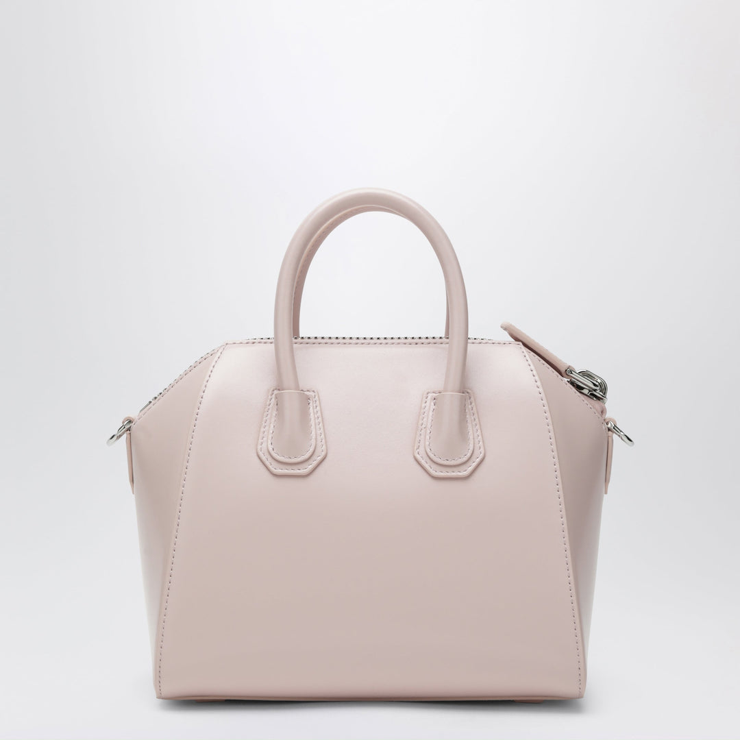 Givenchy Apparel & Accessories - Rosa | 7355a63a70ae40373be799b7e16273cf537fa974