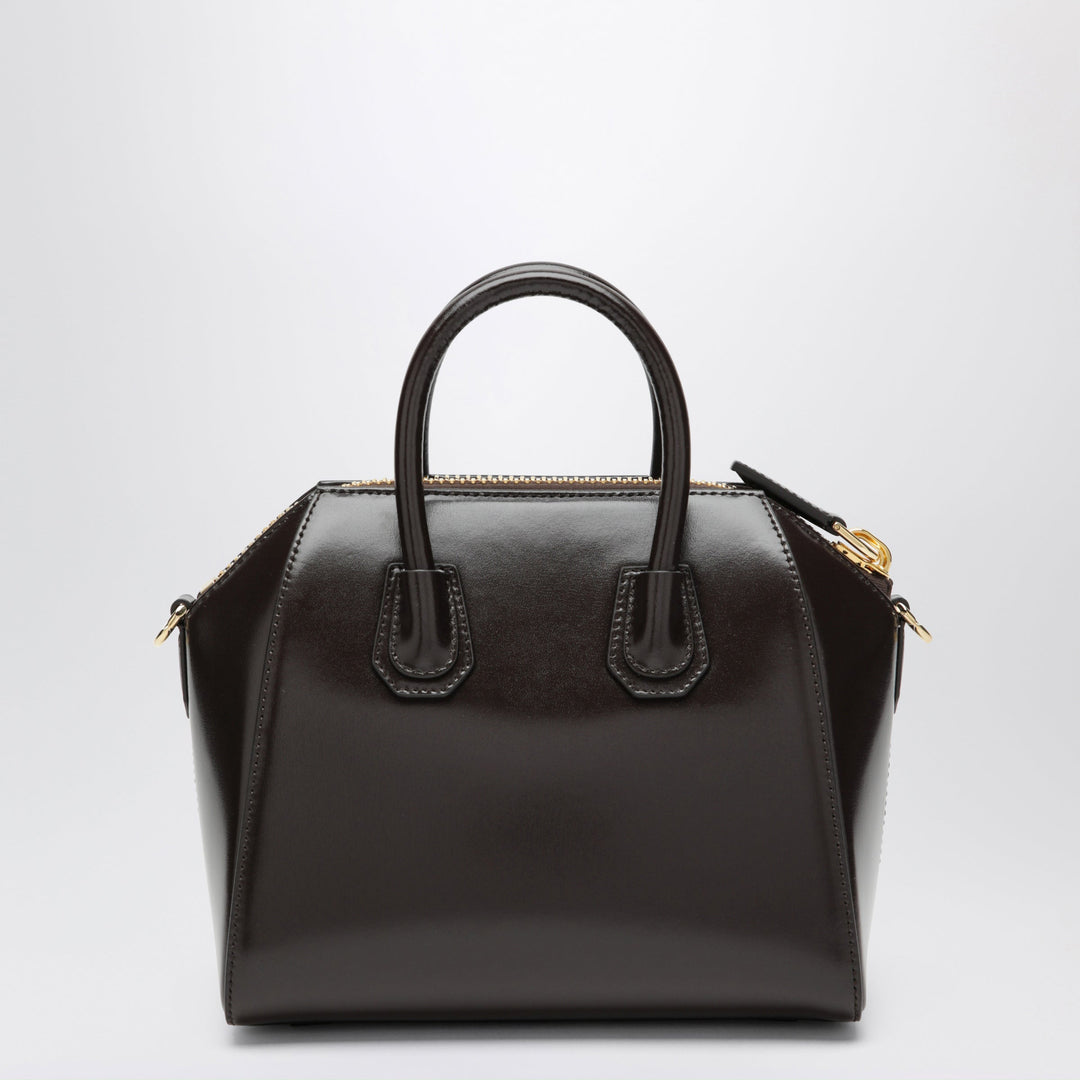 Givenchy Apparel & Accessories - Marrone | 5eaa28b62288254e8c6b2c23a25b2f602dd2c921