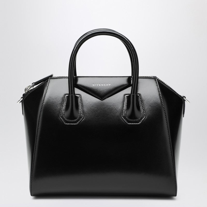 Givenchy Apparel & Accessories - Nero | 9377f6d5ff2d12feb6ffe198f70182a1b1fcab42