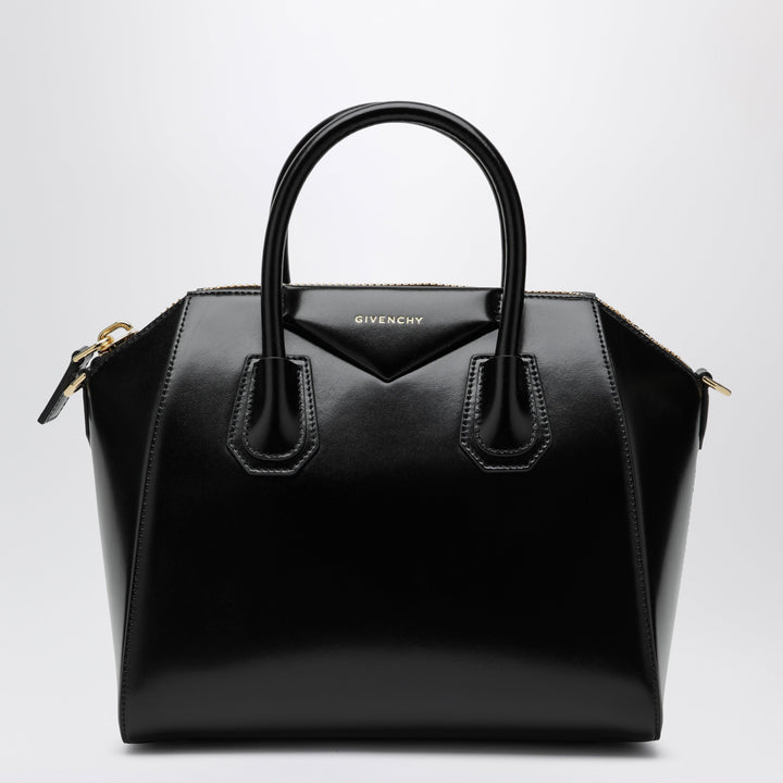Givenchy Apparel & Accessories - Nero | 9e111b84e3943b83ffa70191c09d0749ec99c060