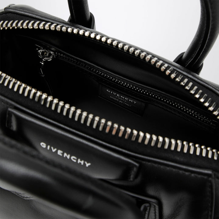 Givenchy Apparel & Accessories - Nero | 1b26bb9e93c8e17aa69405f17d0d90a6a7f61121