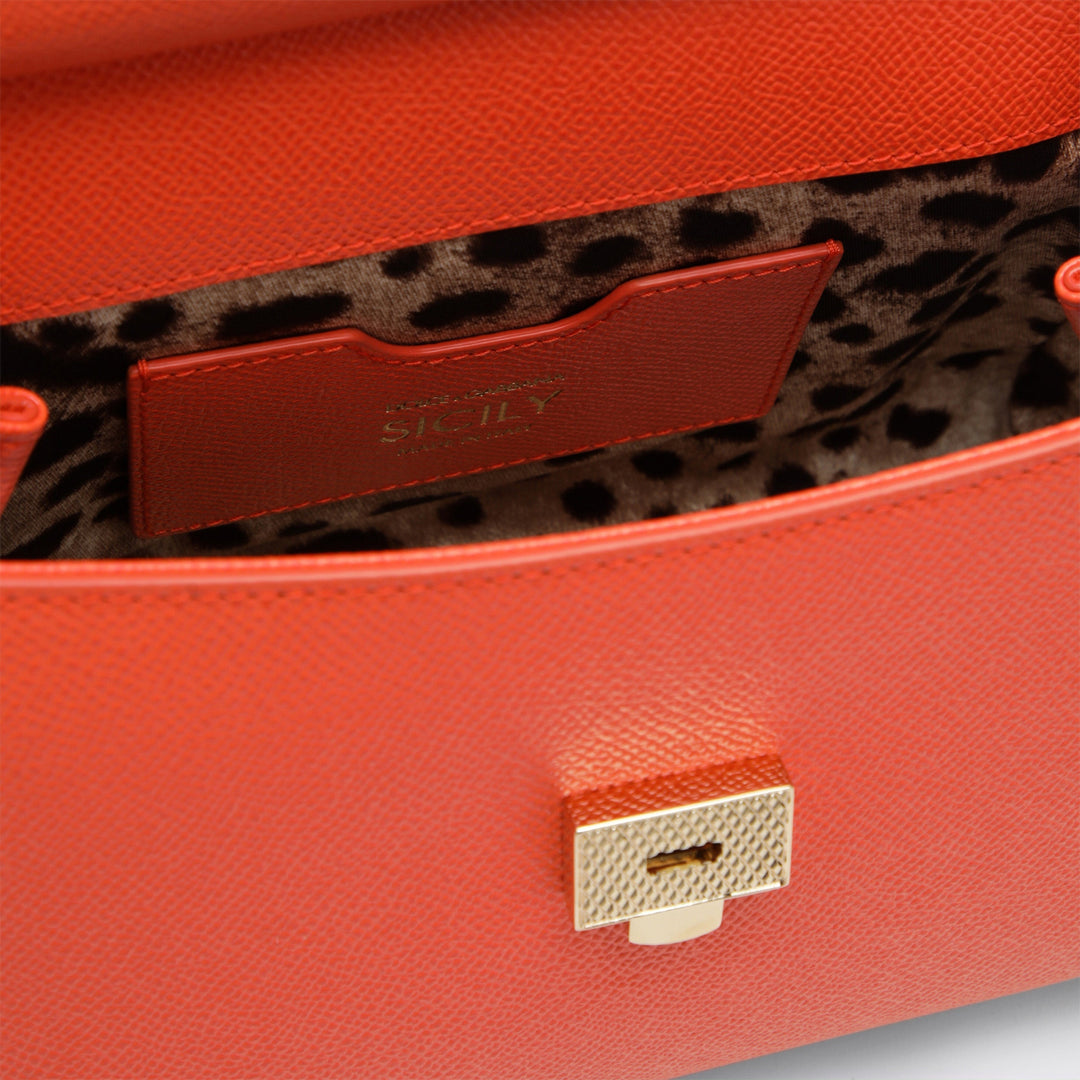 Dolce&Gabbana Apparel & Accessories - Arancione | 00db94c6646d495085bcb08ec1e46b8c44ec6377