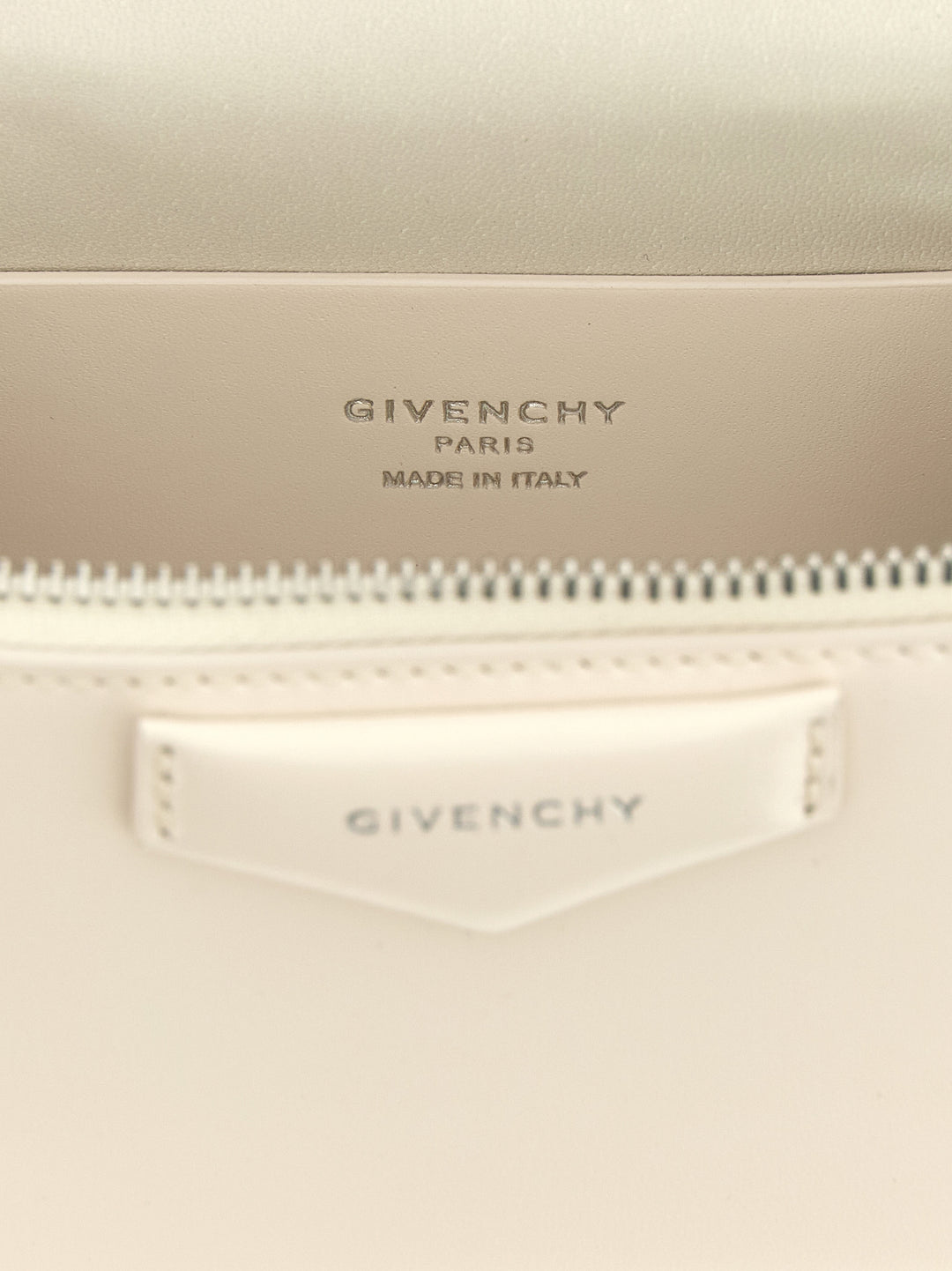 Givenchy Antigona Borse a Tracolla - Bianco | 6d262b2fa5b98aefe285e5e02f11fcd2b6bcccc8