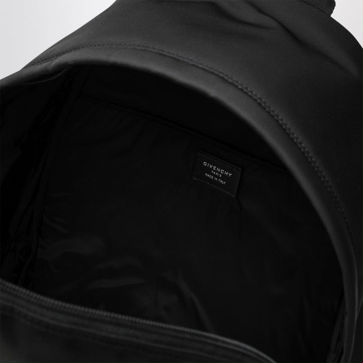 Givenchy Apparel & Accessories - Nero | b704f06f4509e26fabedbd1acb3786d8eda4f378